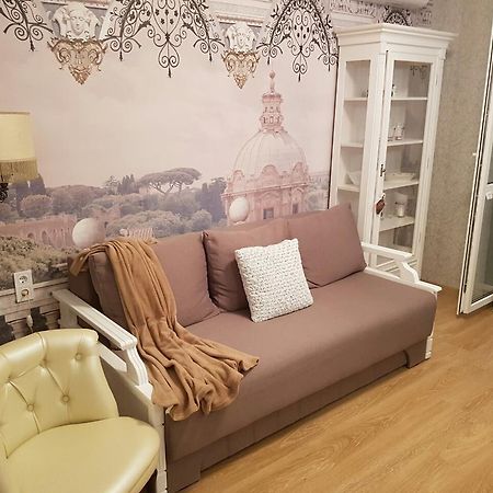 Comfort Apartment on Bogdanivska street 7b Kiev Eksteriør bilde
