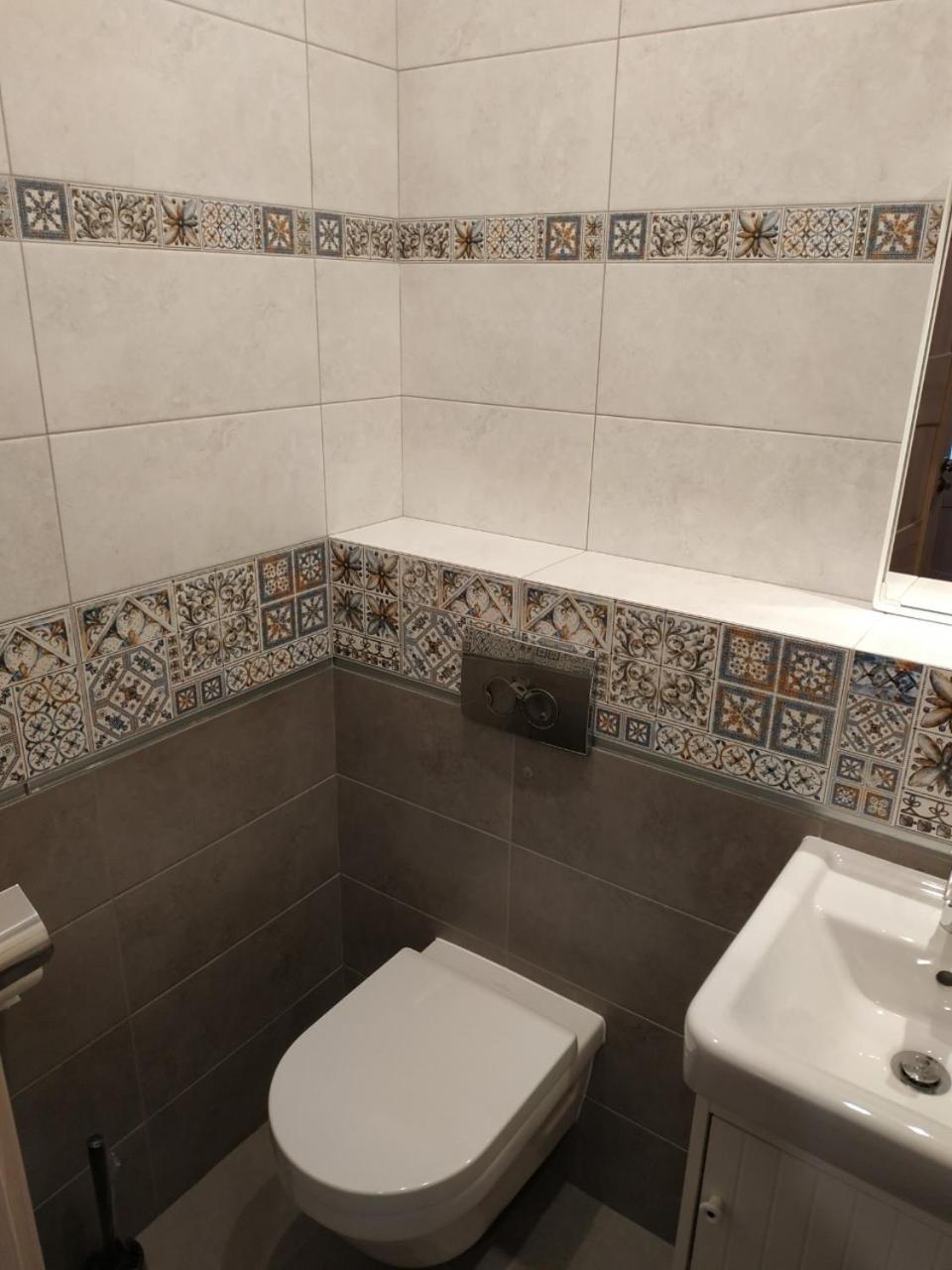 Comfort Apartment on Bogdanivska street 7b Kiev Eksteriør bilde