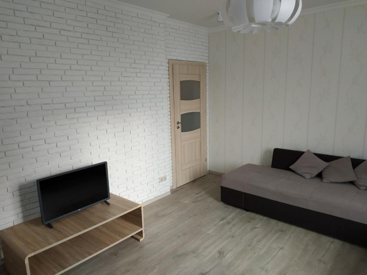 Comfort Apartment on Bogdanivska street 7b Kiev Eksteriør bilde