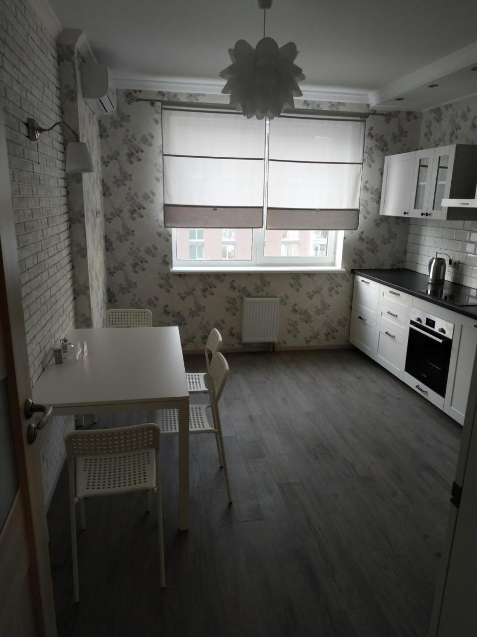 Comfort Apartment on Bogdanivska street 7b Kiev Eksteriør bilde